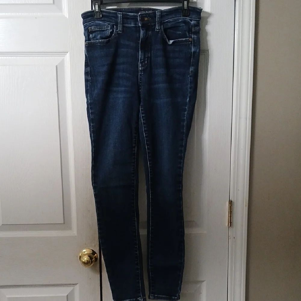 Judy Blue Slim Fit skinny dark wash jeans Sz 5 (27) NWOT
